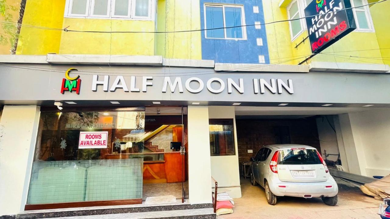 Half Moon Inn Csennai Kültér fotó